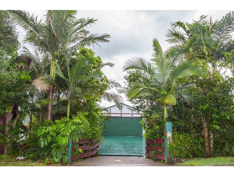 51 Broadwater Esplanade, Bilambil Heights NSW 2486