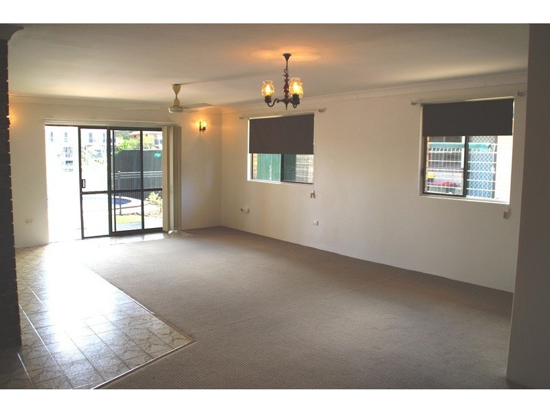 86 Jacaranda Avenue, Tweed Heads West NSW 2485