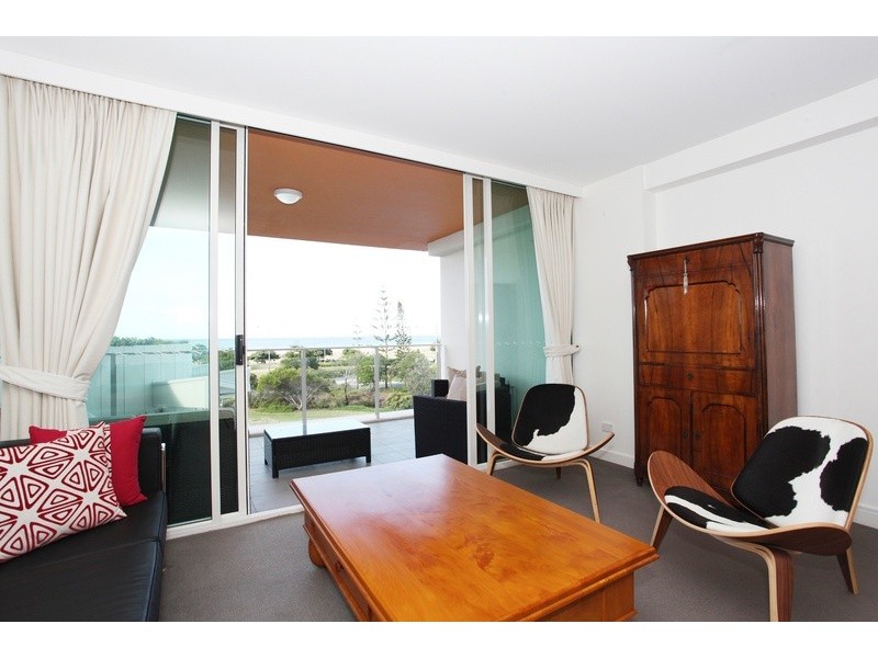 103/2 Creek Street, Kirra QLD 4225