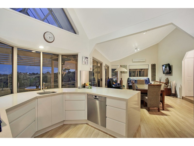 42 Parkes Lane, Terranora NSW 2486