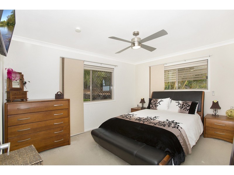 42 Parkes Lane, Terranora NSW 2486