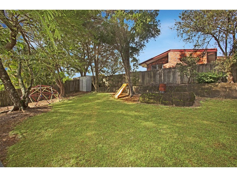 8 Curtawilla Street, Banora Point NSW 2486