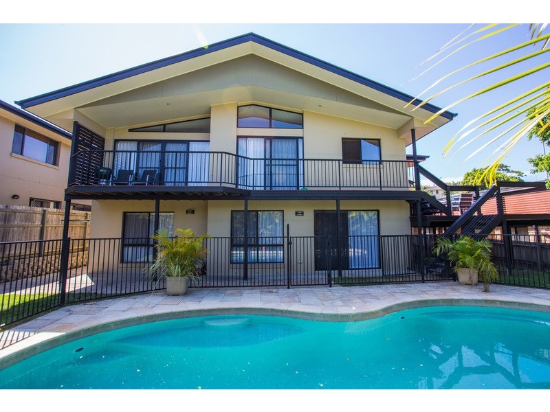 5 Comenara Crescent, Banora Point NSW 2486