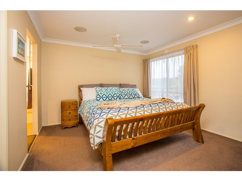 5 Comenara Crescent, Banora Point NSW 2486