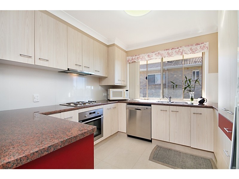 2/1 Sequoia Court, Banora Point NSW 2486