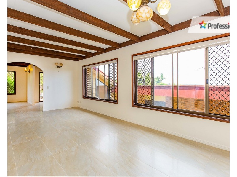 2 Elsie Street, Banora Point NSW 2486