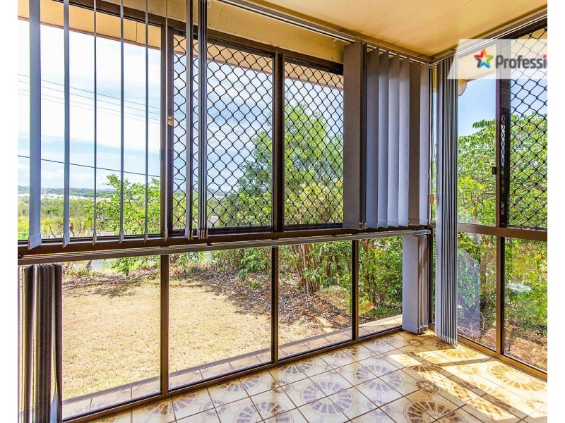 2 Elsie Street, Banora Point NSW 2486