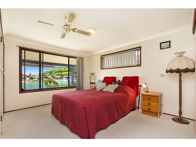 10 Captains Way, Banora Point NSW 2486