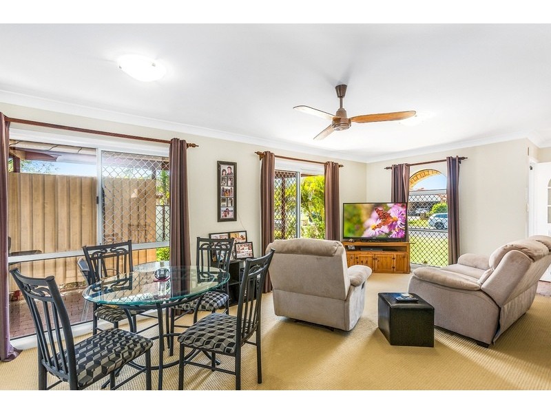 1/61 Old Ferry Road, Banora Point NSW 2486