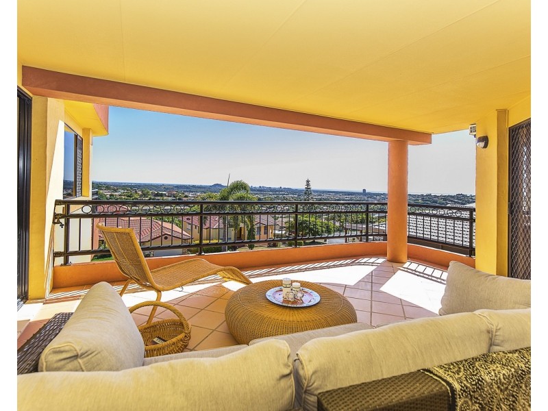 11 Kinross Close, Banora Point NSW 2486