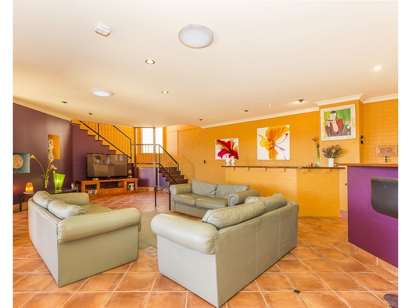 11 Kinross Close, Banora Point NSW 2486