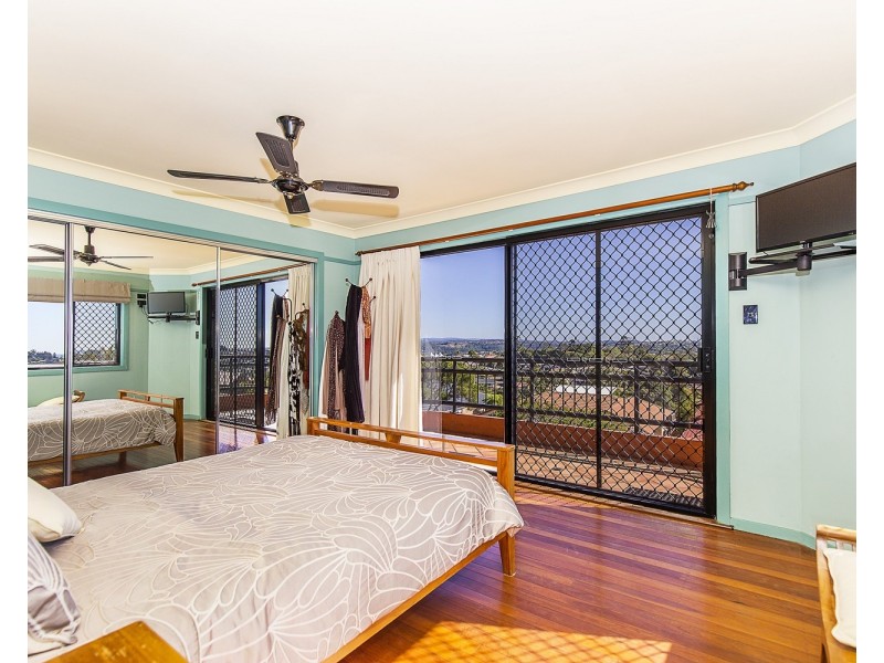 11 Kinross Close, Banora Point NSW 2486