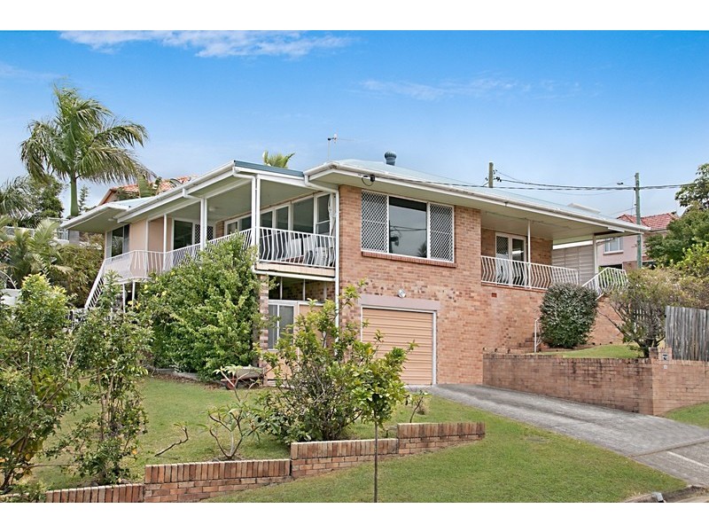 10 Singh Street, Tugun QLD 4224