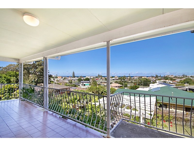 10 Singh Street, Tugun QLD 4224