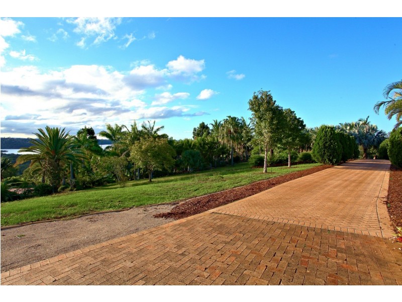 2 Trutes Terrace, Terranora NSW 2486