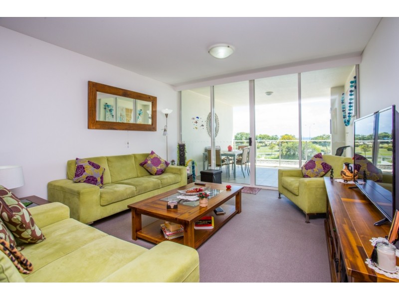 004/2 Creek Street, Coolangatta QLD 4225