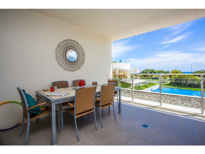 004/2 Creek Street, Coolangatta QLD 4225