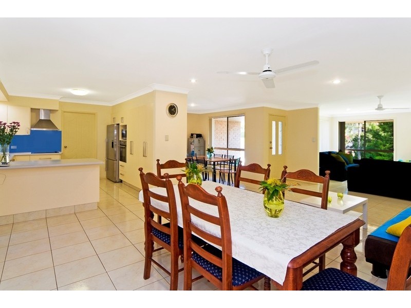 33 Firewheel Way, Banora Point NSW 2486