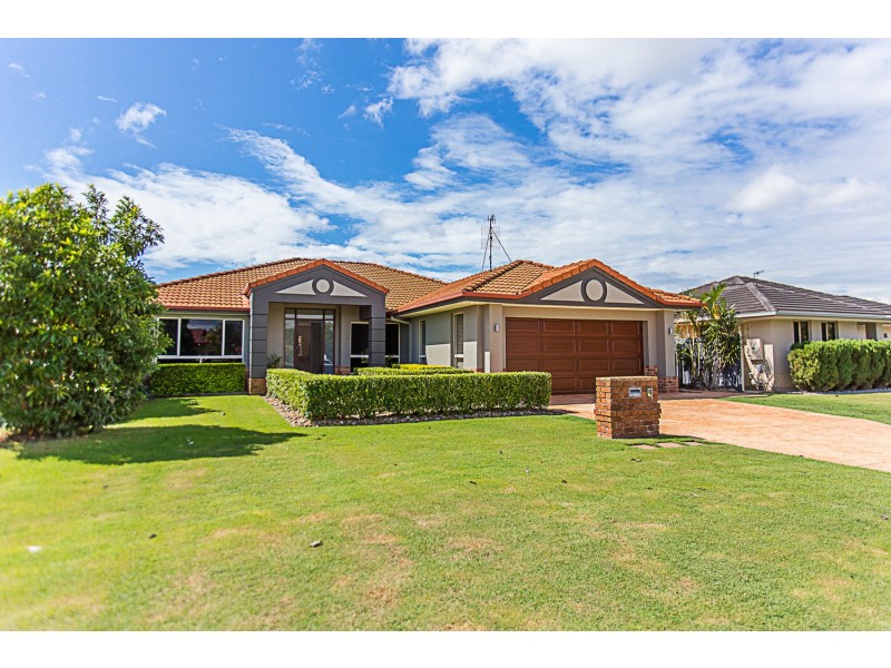 9 Magnolia Crescent, Banora Point NSW 2486