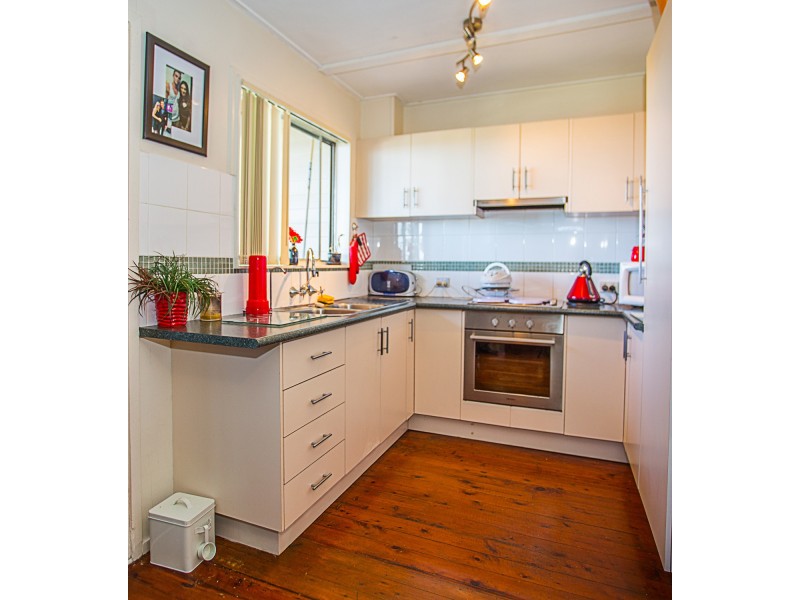 3 Glenys Street, Tweed Heads South NSW 2486