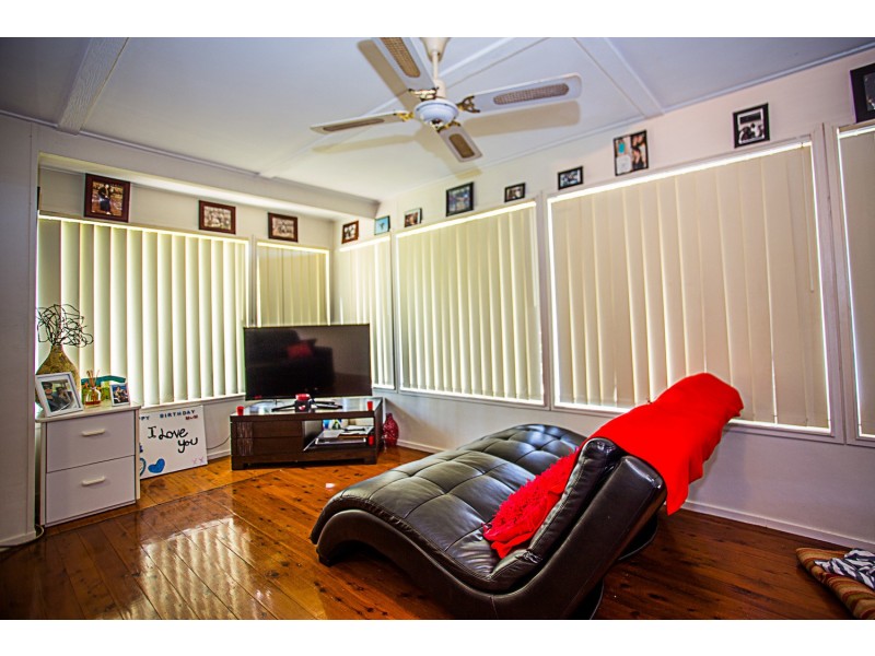 3 Glenys Street, Tweed Heads South NSW 2486