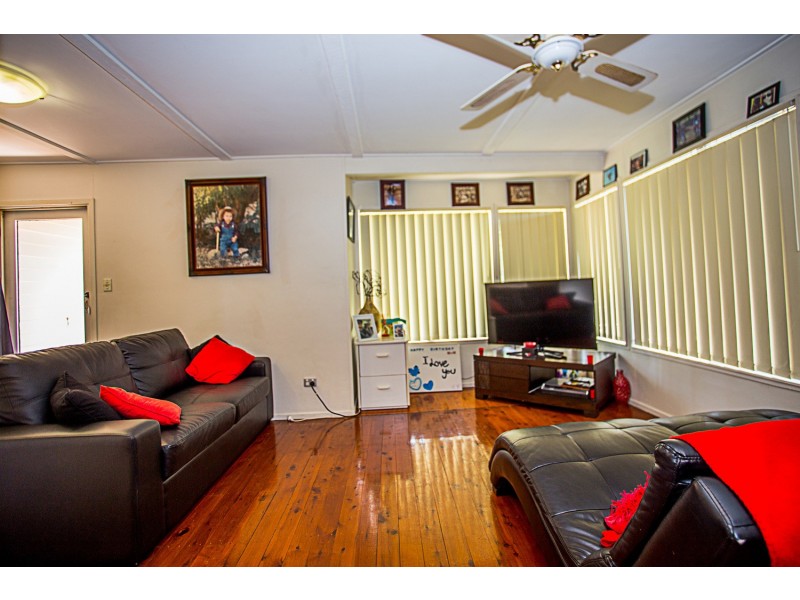 3 Glenys Street, Tweed Heads South NSW 2486