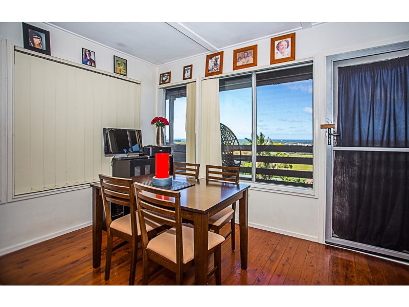 3 Glenys Street, Tweed Heads South NSW 2486