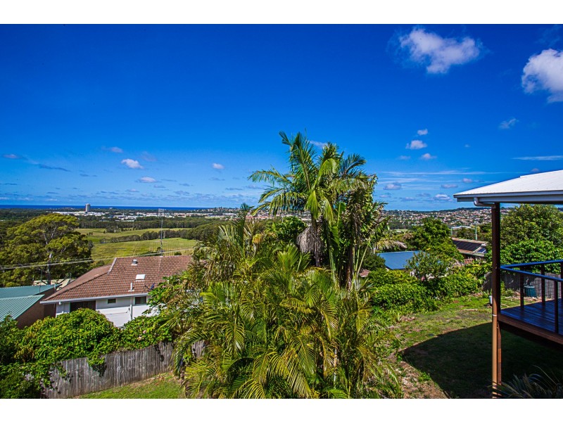 3 Glenys Street, Tweed Heads South NSW 2486