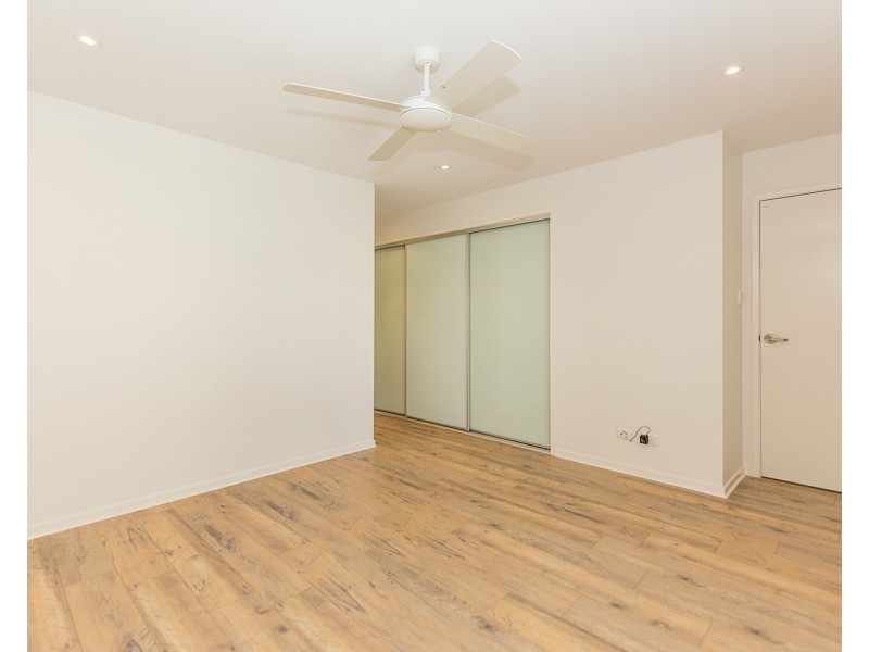 8/41-43 Dixon Street, Coolangatta QLD 4225