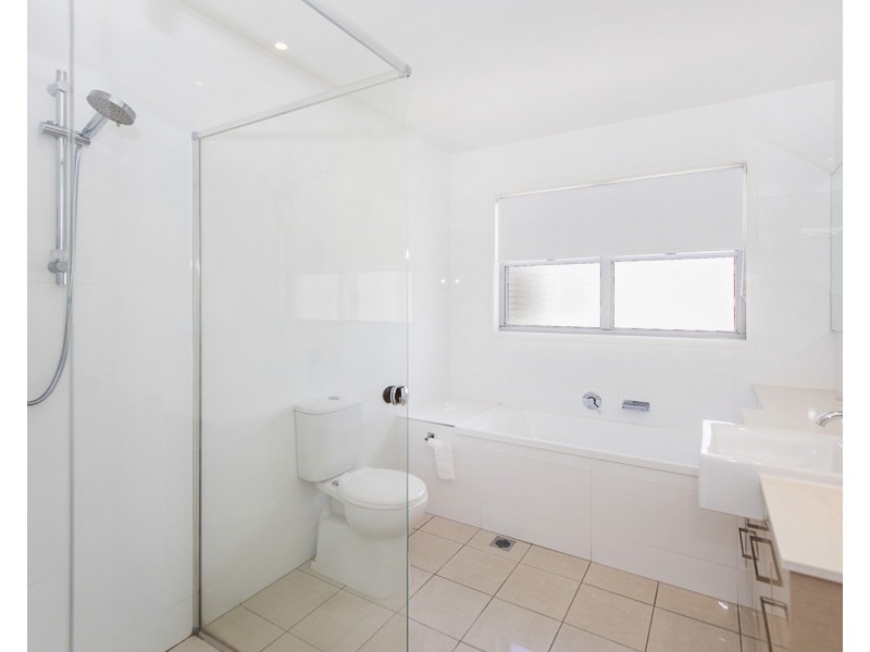 8/41-43 Dixon Street, Coolangatta QLD 4225