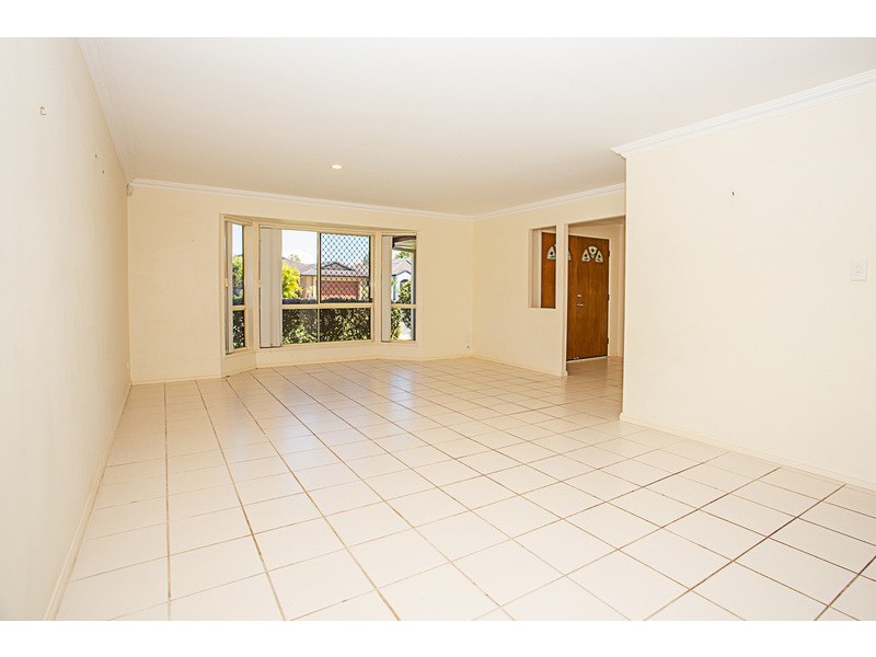 10 Reid Place, Banora Point NSW 2486