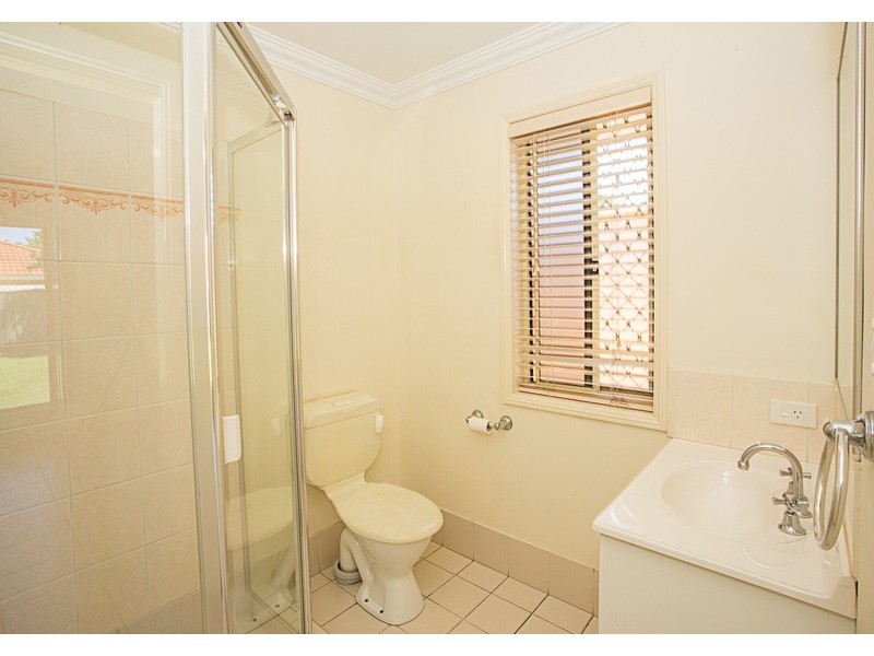 10 Reid Place, Banora Point NSW 2486