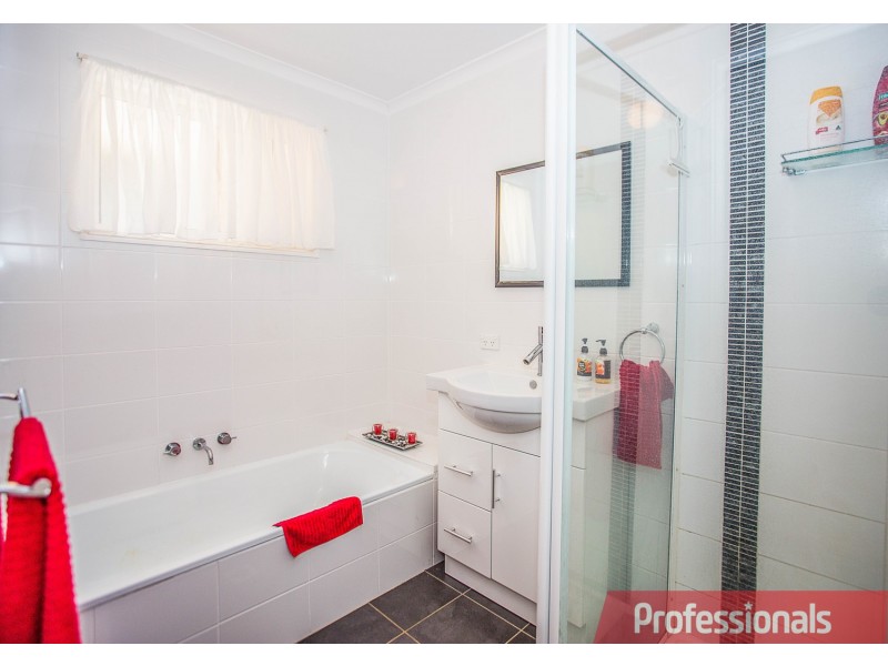 38 Glen Ayr Drive, Banora Point NSW 2486