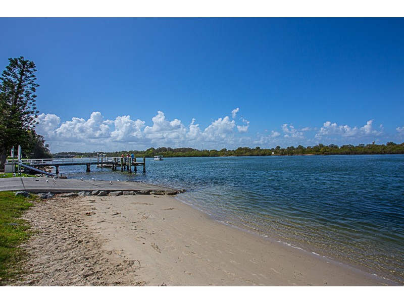 45 Kennedy Drive, Tweed Heads NSW 2485