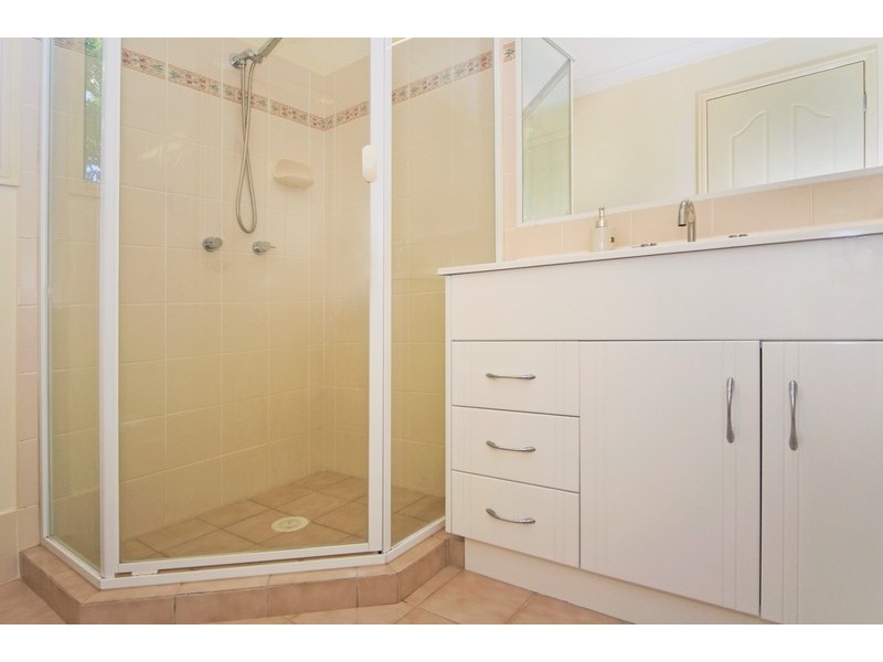 33 Firewheel Way, Banora Point NSW 2486