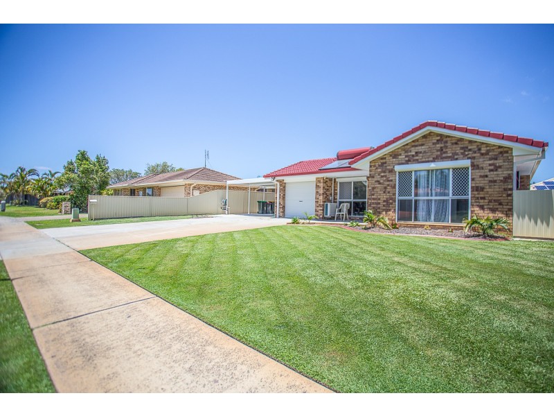 9  Woodlands Drive, Banora Point NSW 2486