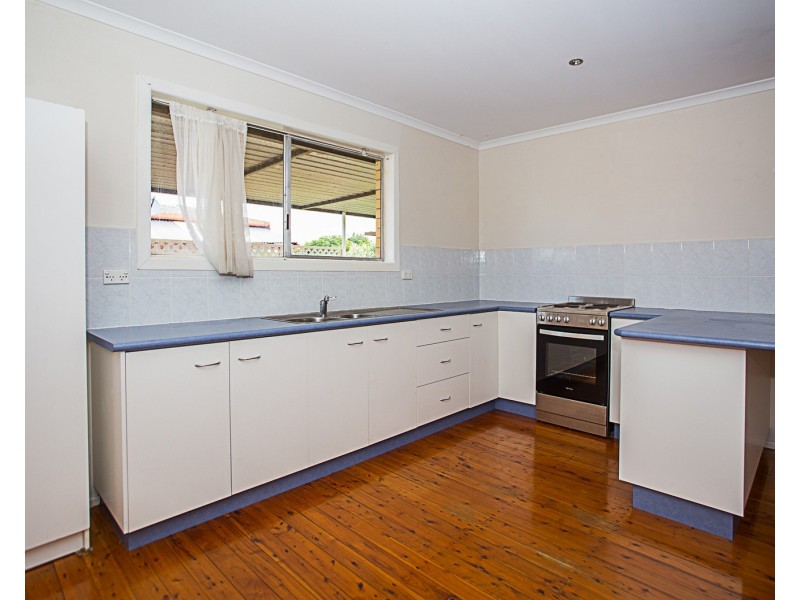 8 Sandra Street, Tweed Heads South NSW 2486