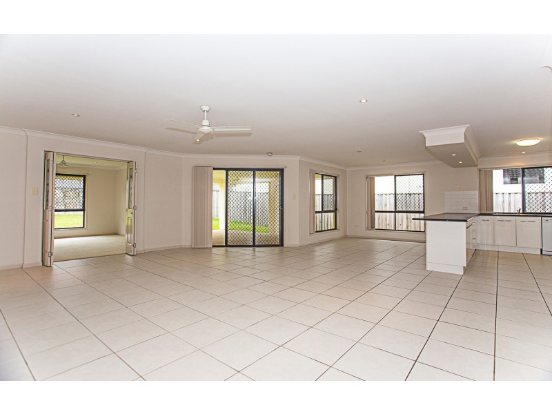 18 Westwood Street, Banora Point NSW 2486