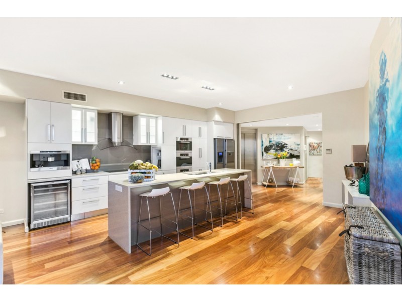 801/46-48 Pacific Parade, Bilinga QLD 4225