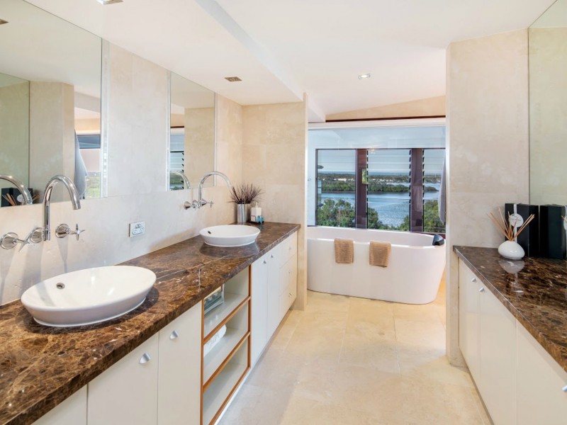 14-16 Old Ferry Road, Banora Point NSW 2486