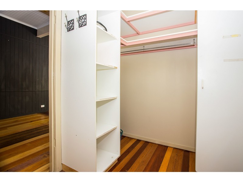 21 Rutledge Street, Coolangatta QLD 4225