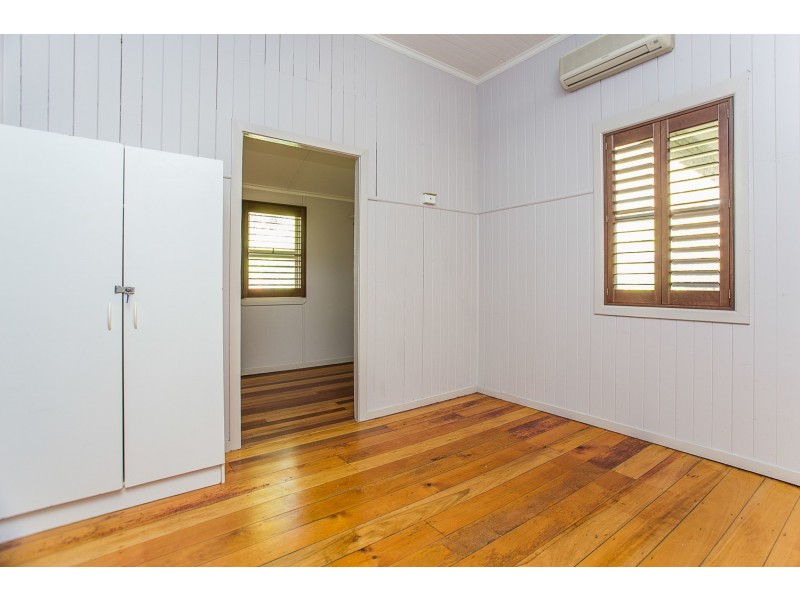 21 Rutledge Street, Coolangatta QLD 4225