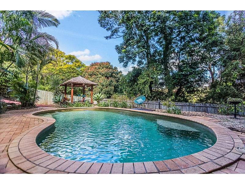 10 Elm Place, Banora Point NSW 2486