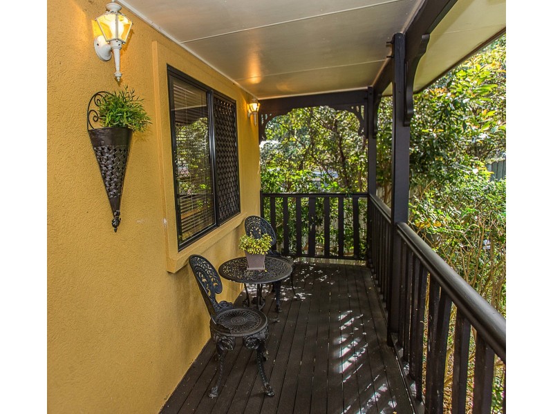 10 Elm Place, Banora Point NSW 2486