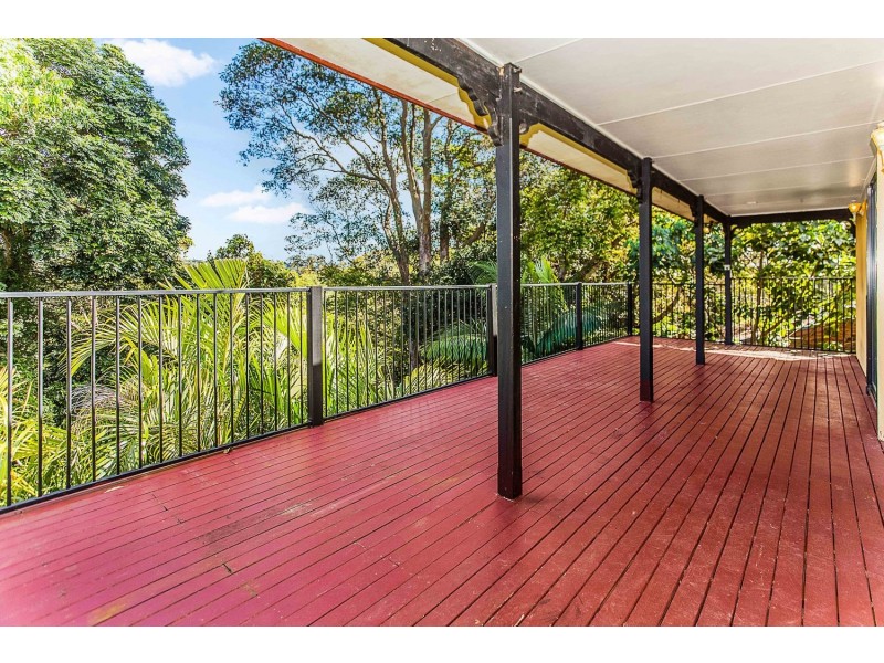 10 Elm Place, Banora Point NSW 2486