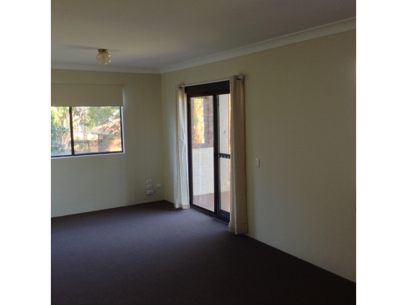 2/11 Coolabah Court, Banora Point NSW 2486