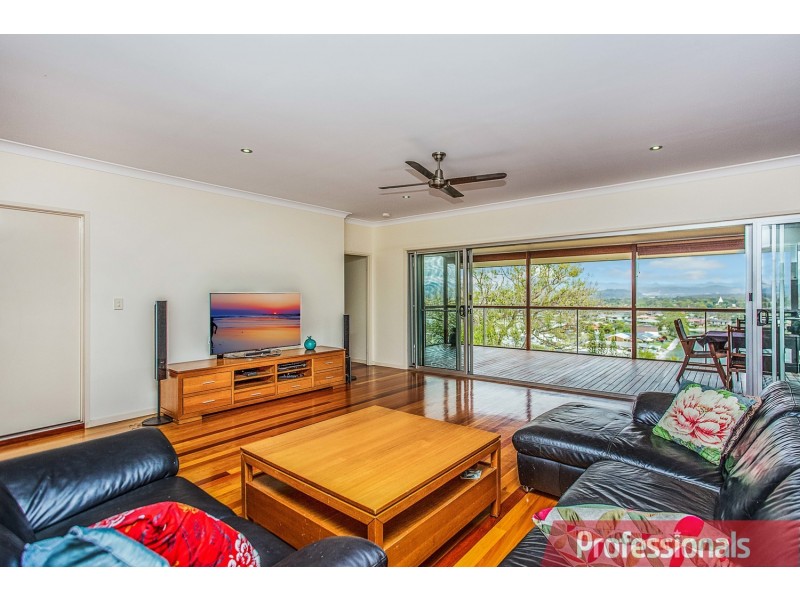 25 Leeward Terrace, Tweed Heads NSW 2485