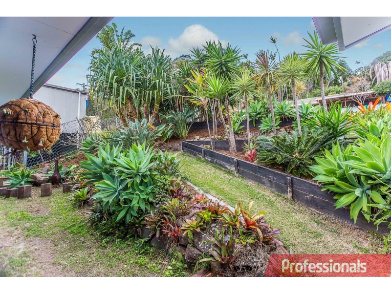 25 Leeward Terrace, Tweed Heads NSW 2485