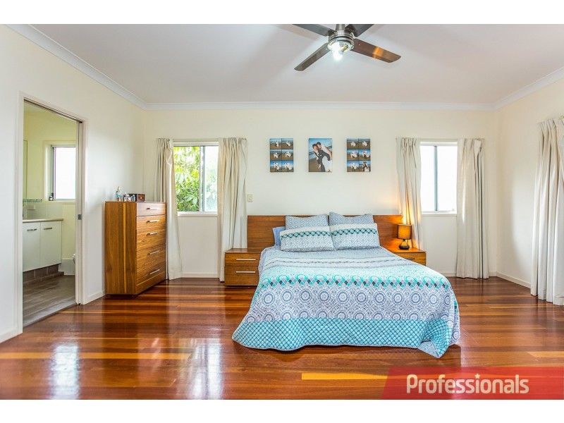 25 Leeward Terrace, Tweed Heads NSW 2485