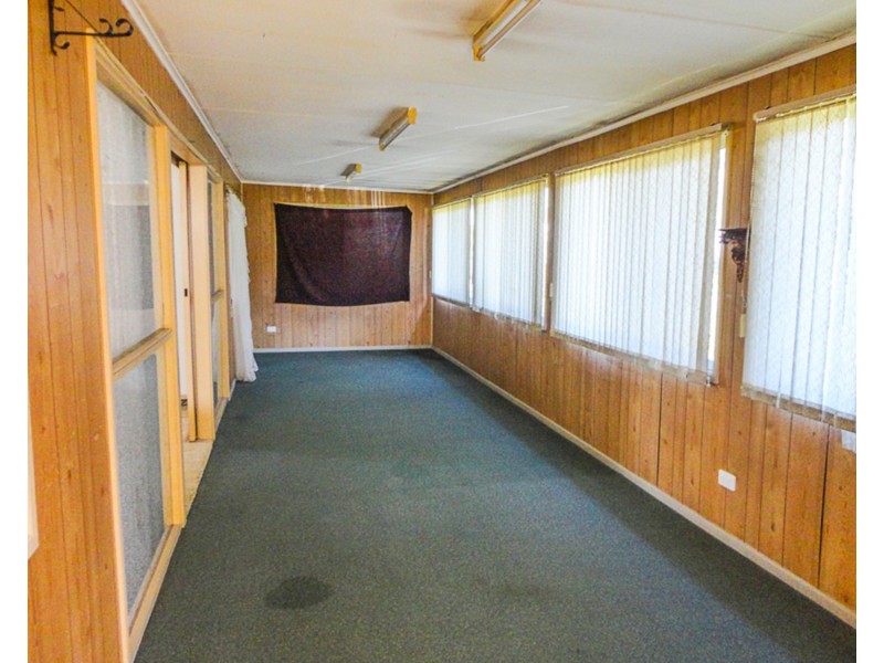 247 Adina Avenue, Bilinga QLD 4225